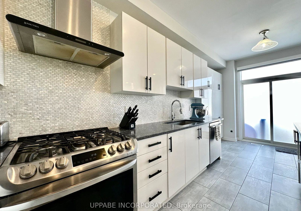 63-gardenpost-terrace-ottawa-ontario-x12547894