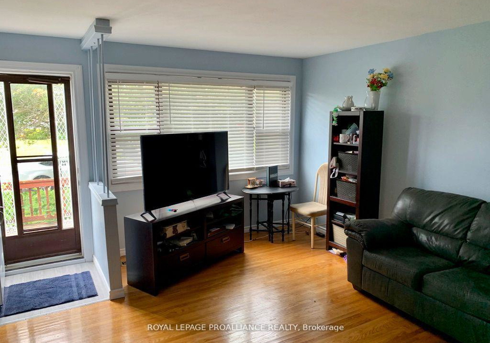 9-elizabeth-avenue-quinte-west-ontario-x12547930