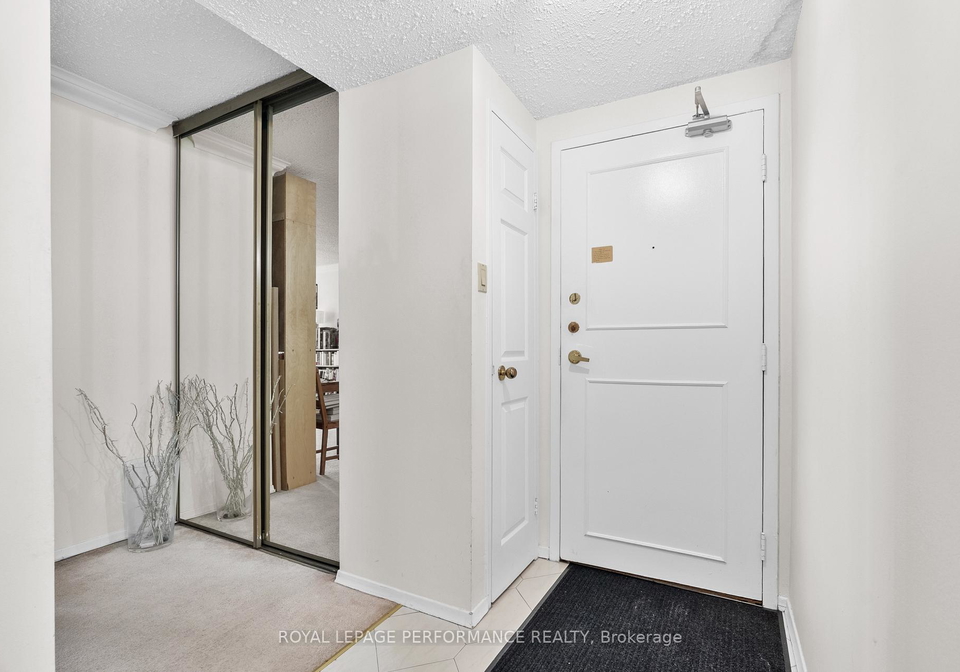 530-laurier-avenue-w-ottawa-ontario-x12548020