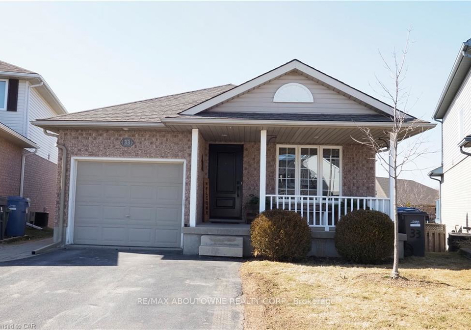 33-boulder-crescent-guelph-ontario-x12548146