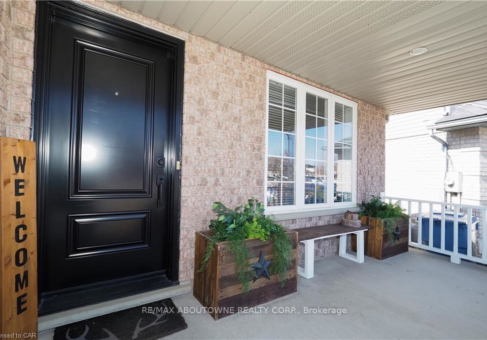 33-boulder-crescent-guelph-ontario-x12548146