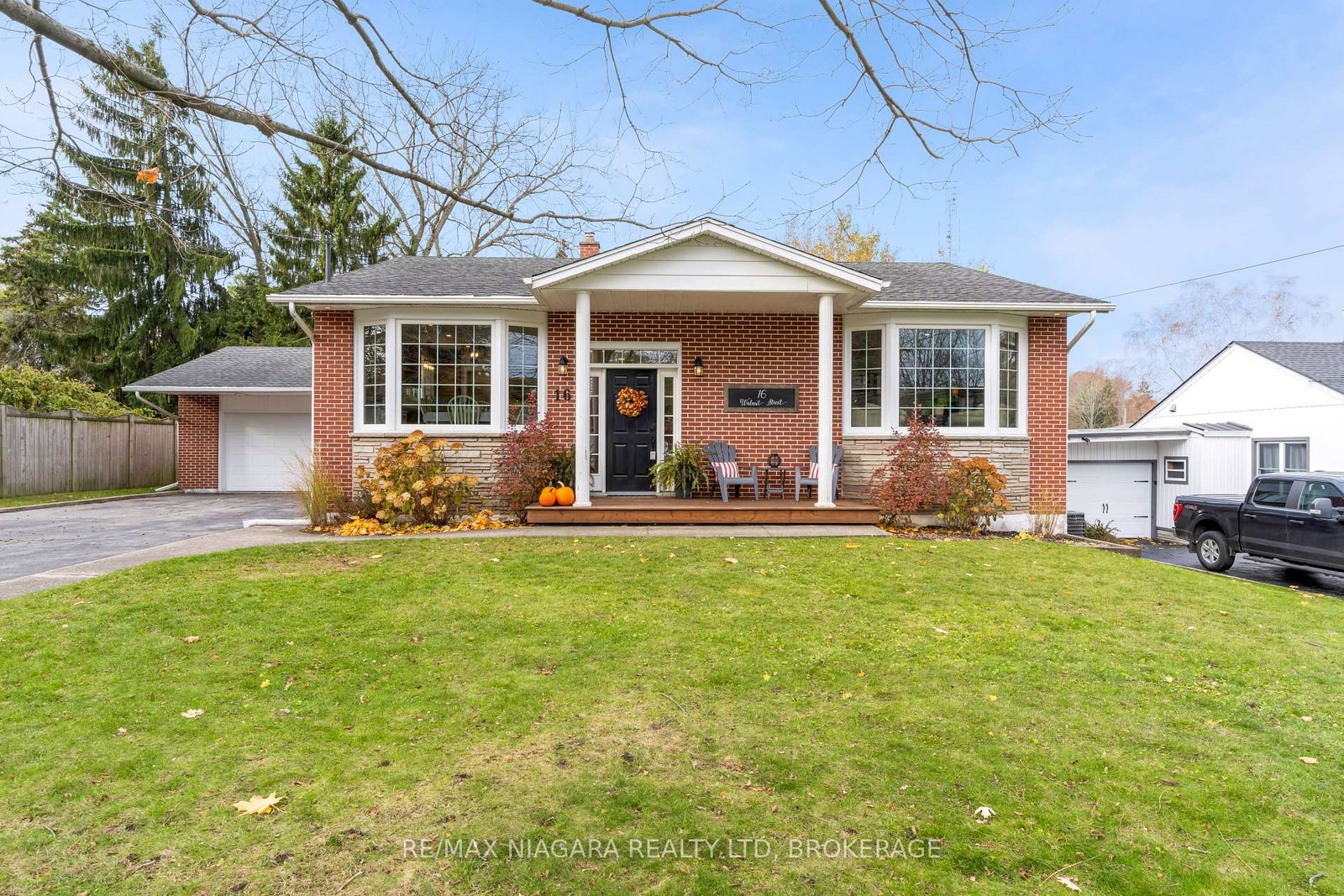 16-walnut-street-port-colborne-ontario-x12548244