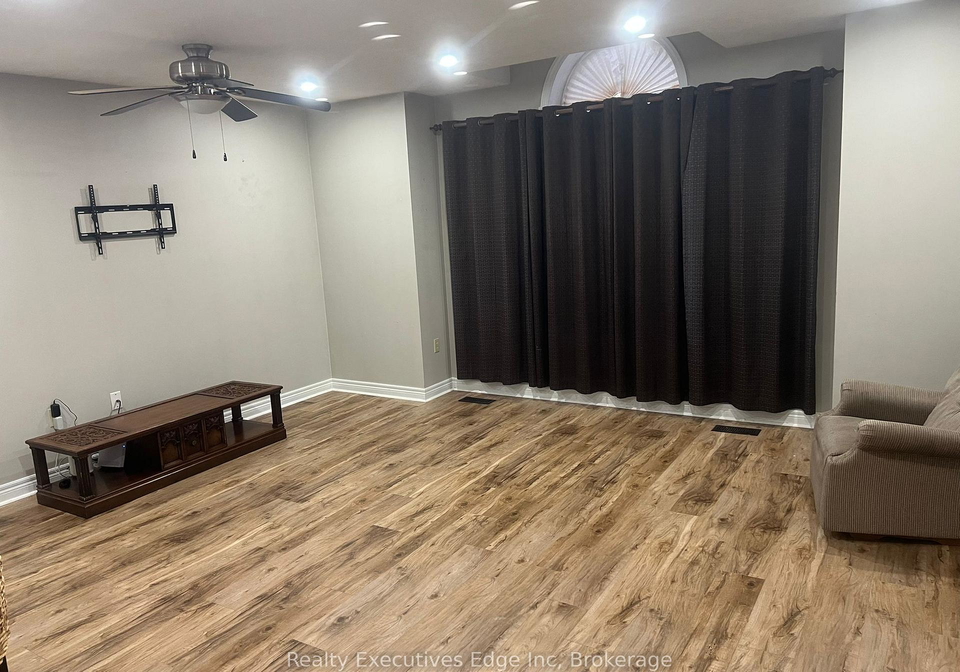 197-farley-drive-guelph-ontario-x12548250