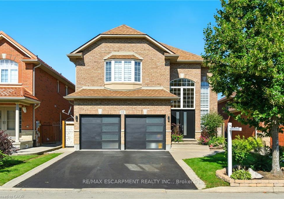 11-silverspring-crescent-hamilton-ontario-x12548286