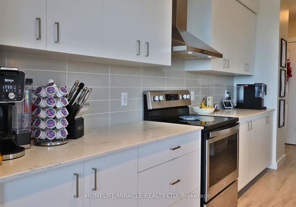15-glebe-street-cambridge-ontario-x12548728