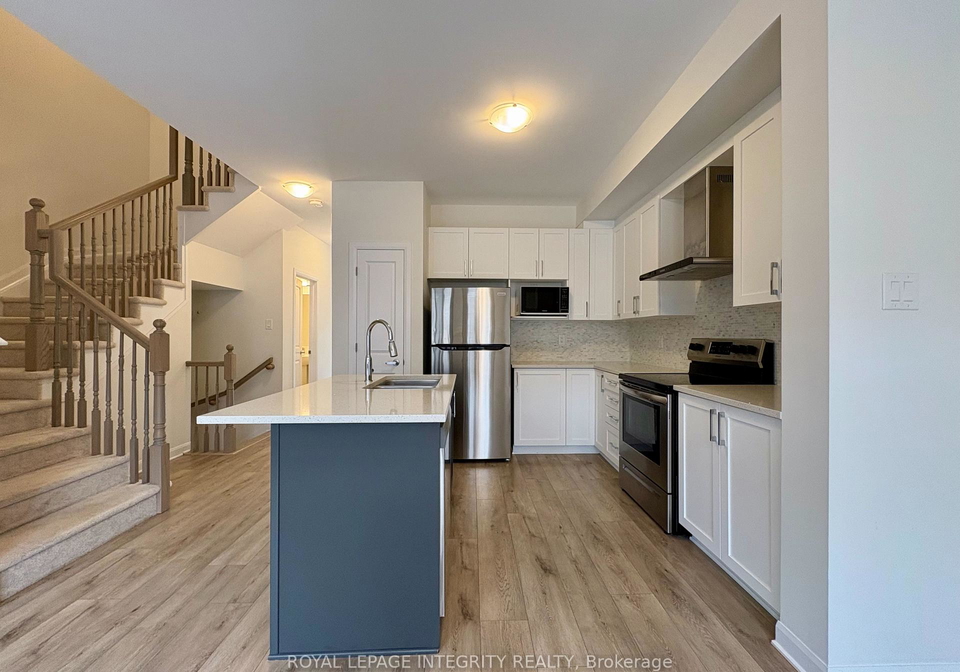 527-winterset-road-ne-kanata-ontario-x12548826