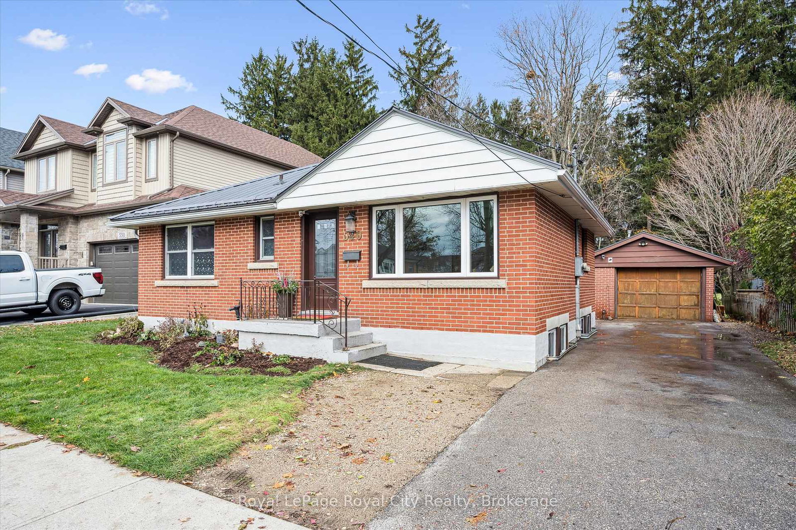 540-james-street-centre-wellington-ontario-x12548840