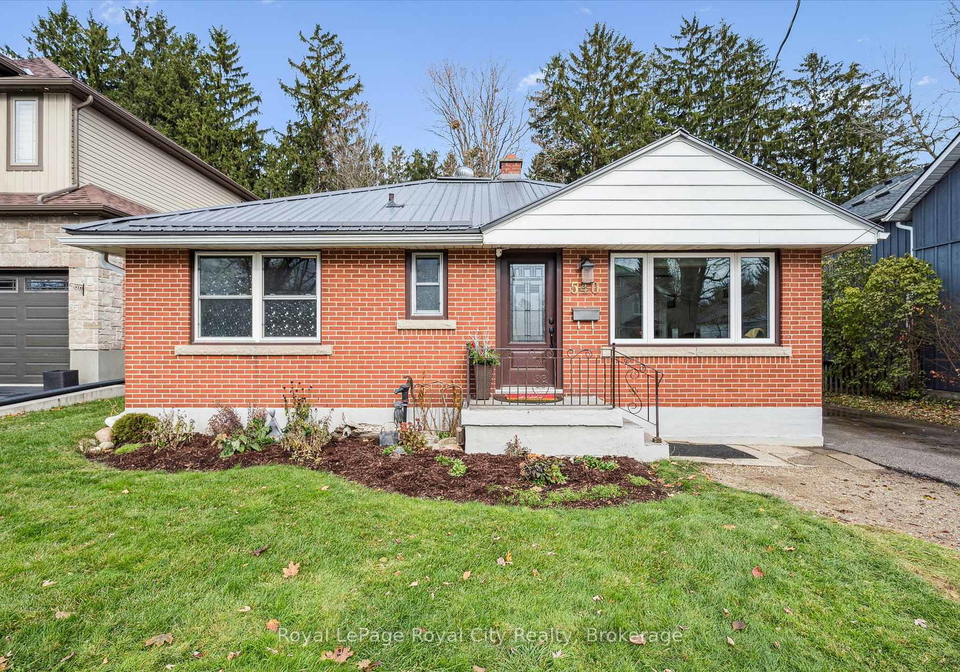 540-james-street-centre-wellington-ontario-x12548840