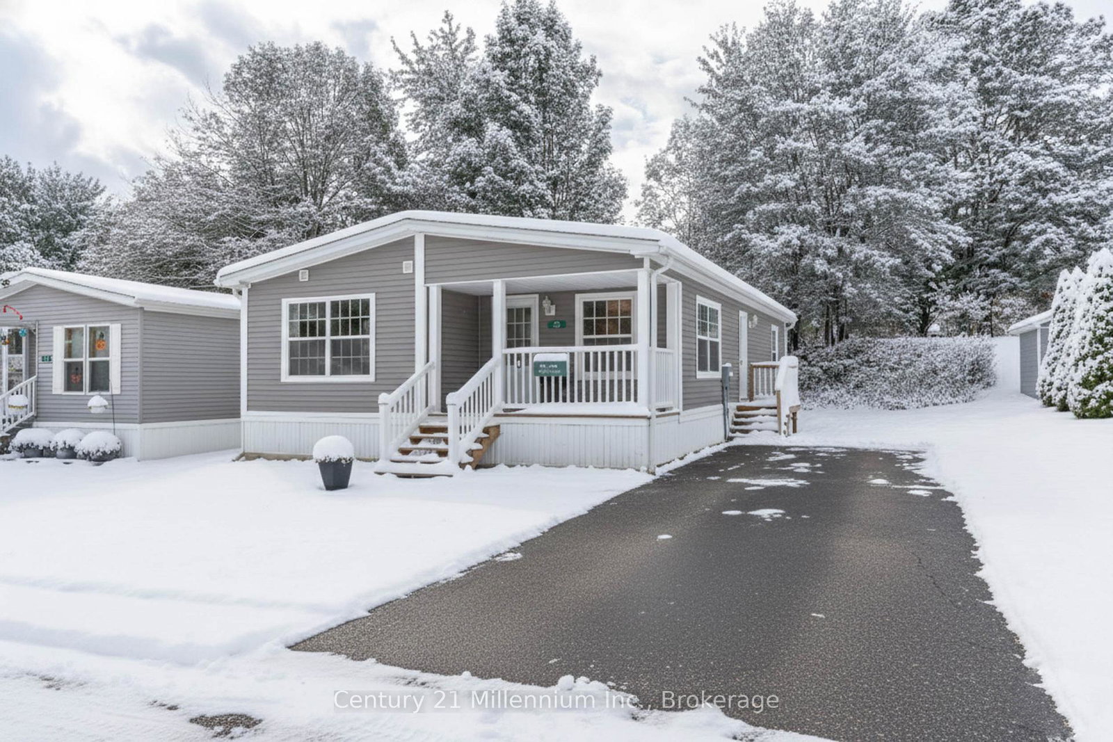 35-sussex-square-georgian-bluffs-ontario-x12548872