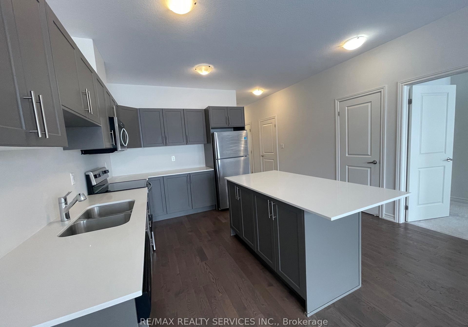 88-cheryl-avenue-north-perth-ontario-x12548882