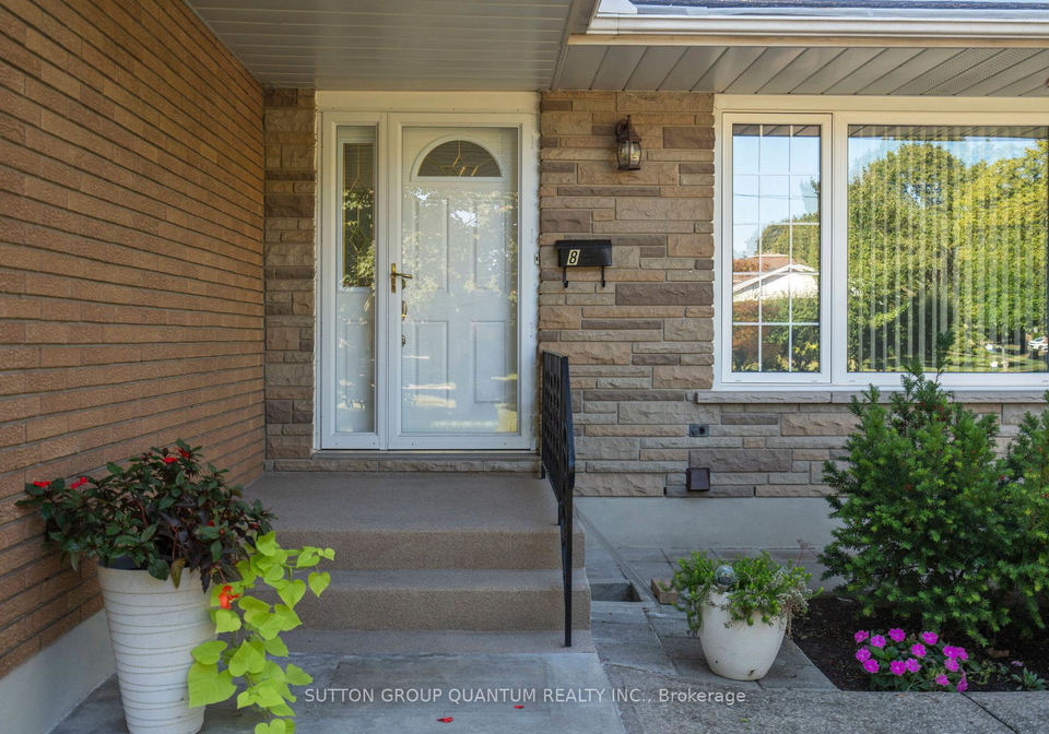 8-bermuda-drive-st-catharines-ontario-x12549236