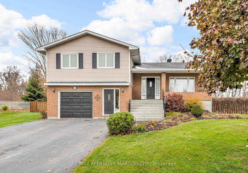 724-jase-street-cornwall-ontario-x12549740
