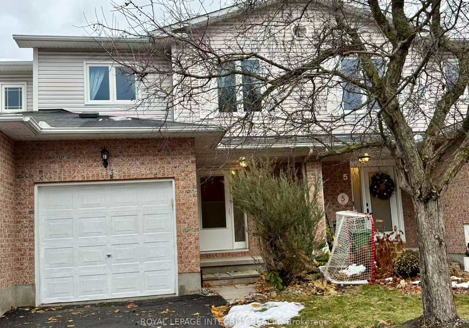 3-baton-court-kanata-ontario-x12549840