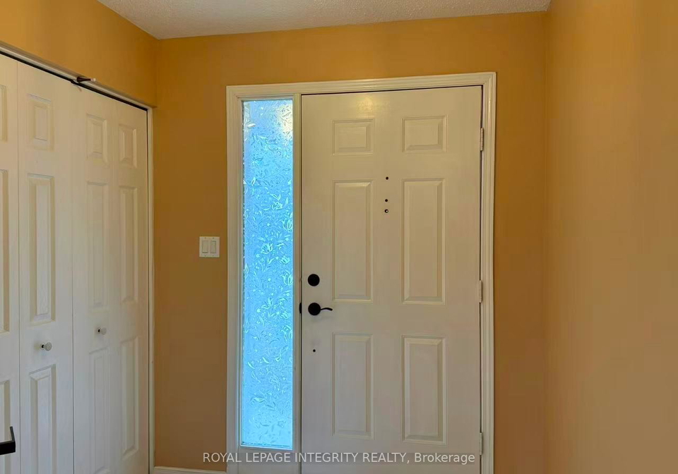 3-baton-court-kanata-ontario-x12549840