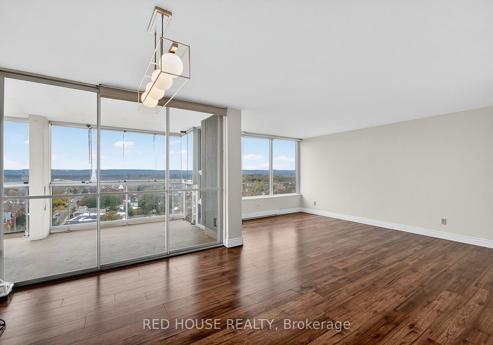 75-queen-street-n-hamilton-ontario-x12550694