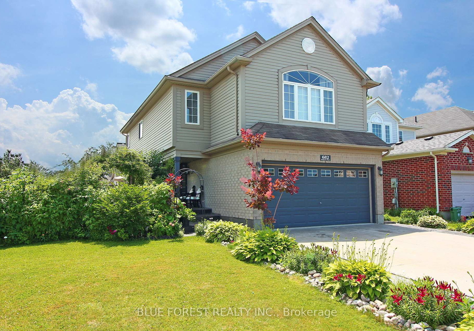 682-hedgerow-place-london-north-ontario-x12550750