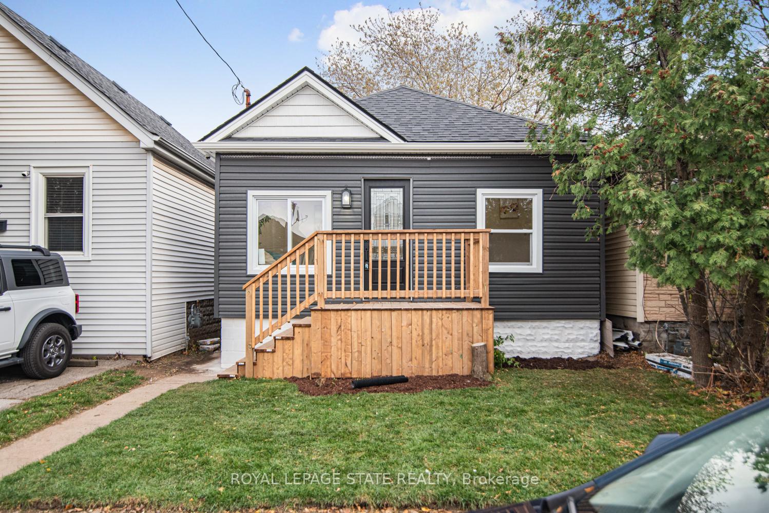 330-fairfield-avenue-hamilton-ontario-x12550804