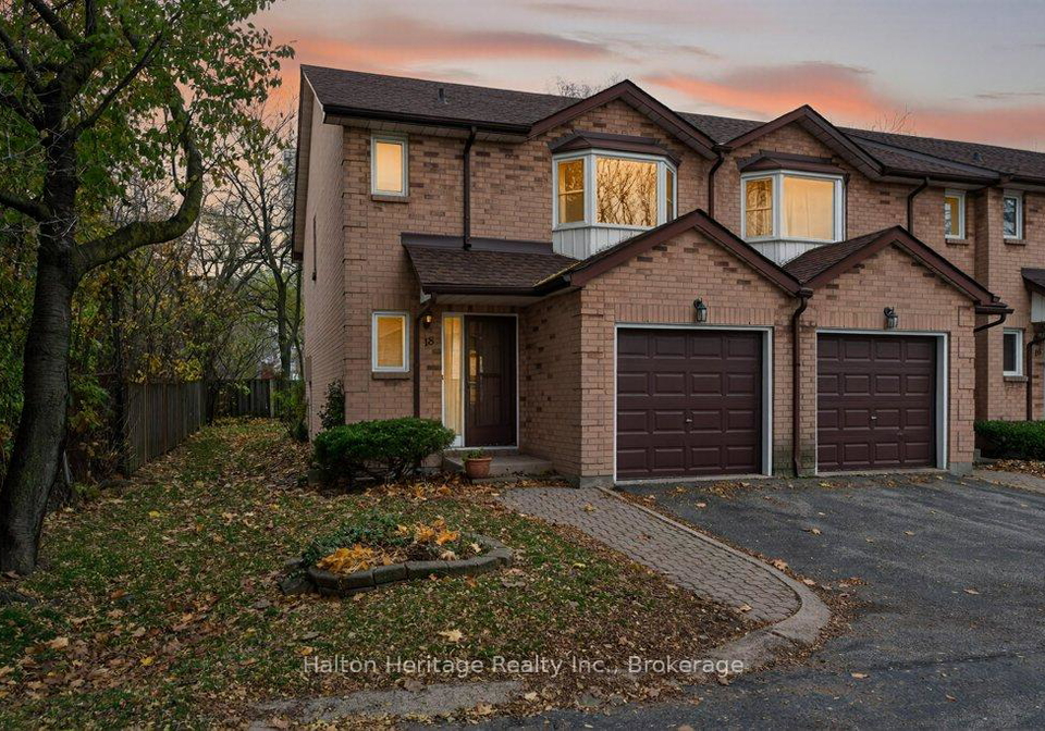 14-brucedale-avenue-e-hamilton-ontario-x12550930