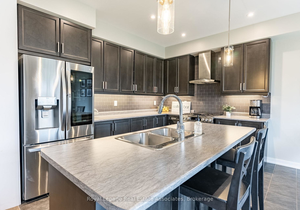 48-hawick-crescent-haldimand-ontario-x12551142