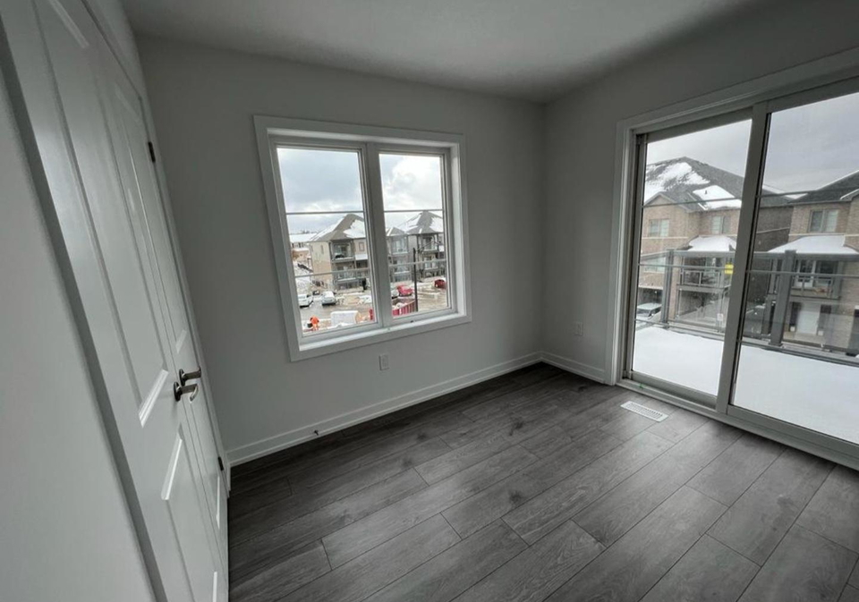 205-west-oak-trail-kitchener-ontario-x12551280