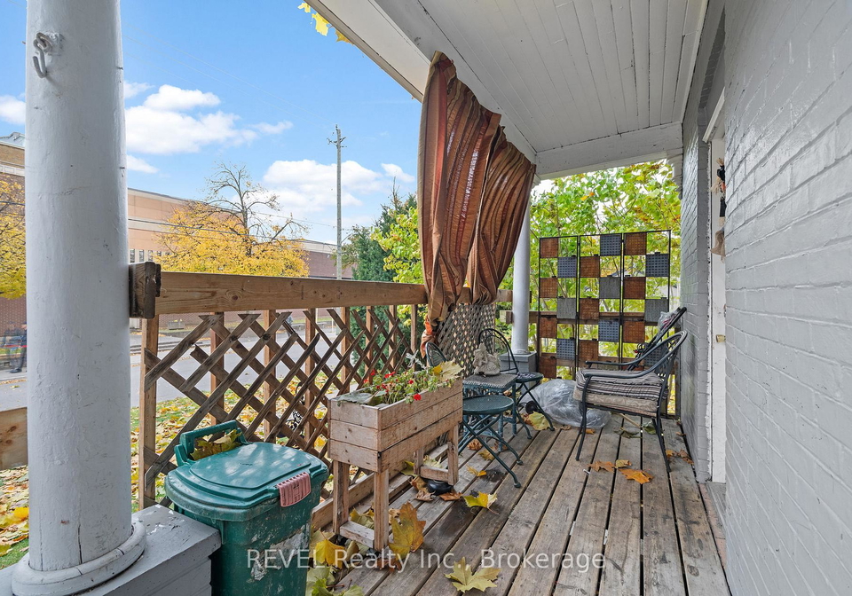 35-catherine-street-st-catharines-ontario-x12551474