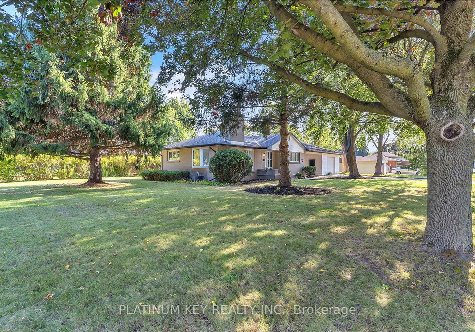 112-ontario-street-strathroy-caradoc-ontario-x12551522
