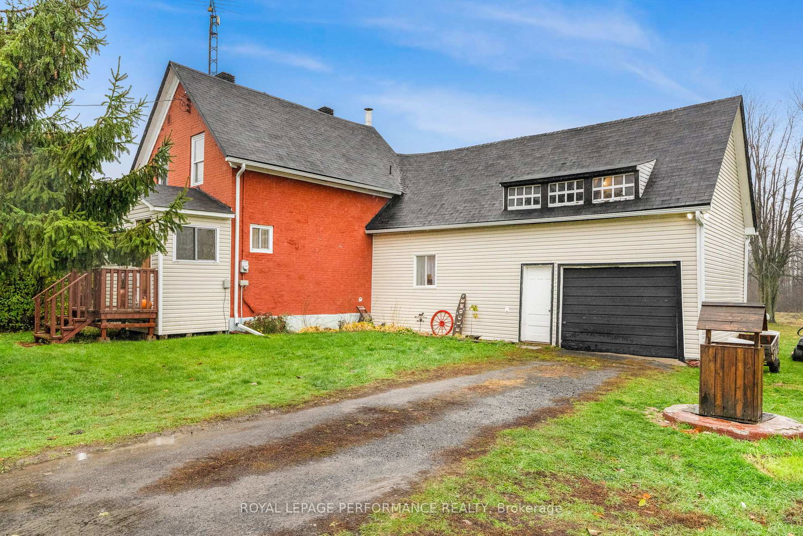 3188-county-road-14-north-stormont-ontario-x12551586