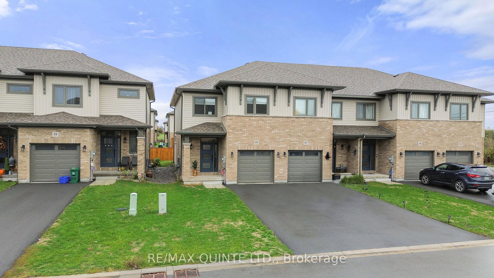 15-miramichi-street-belleville-ontario-x12551870
