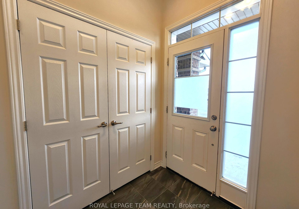 209-hartsmere-drive-ottawa-ontario-x12552020