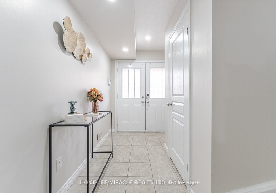 18-kenridge-terrace-hamilton-ontario-x12552044