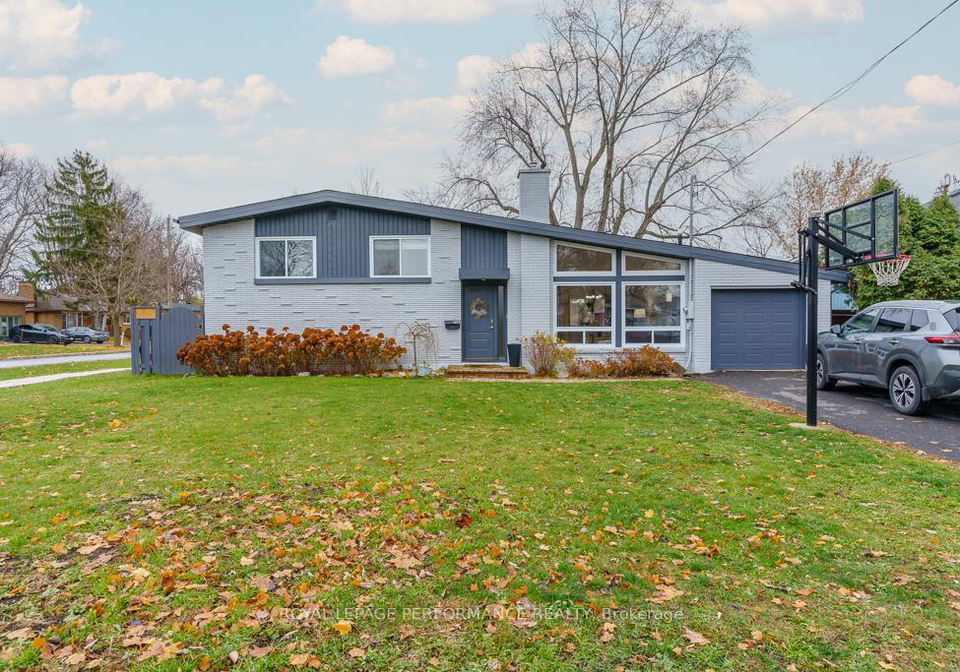 1402-boyd-street-cornwall-ontario-x12552132