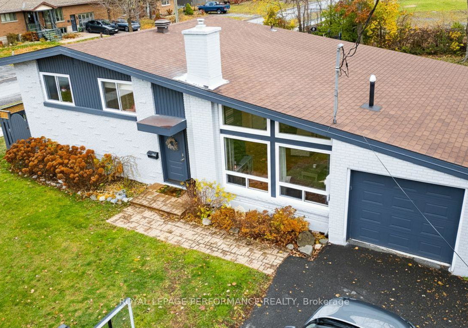 1402-boyd-street-cornwall-ontario-x12552132