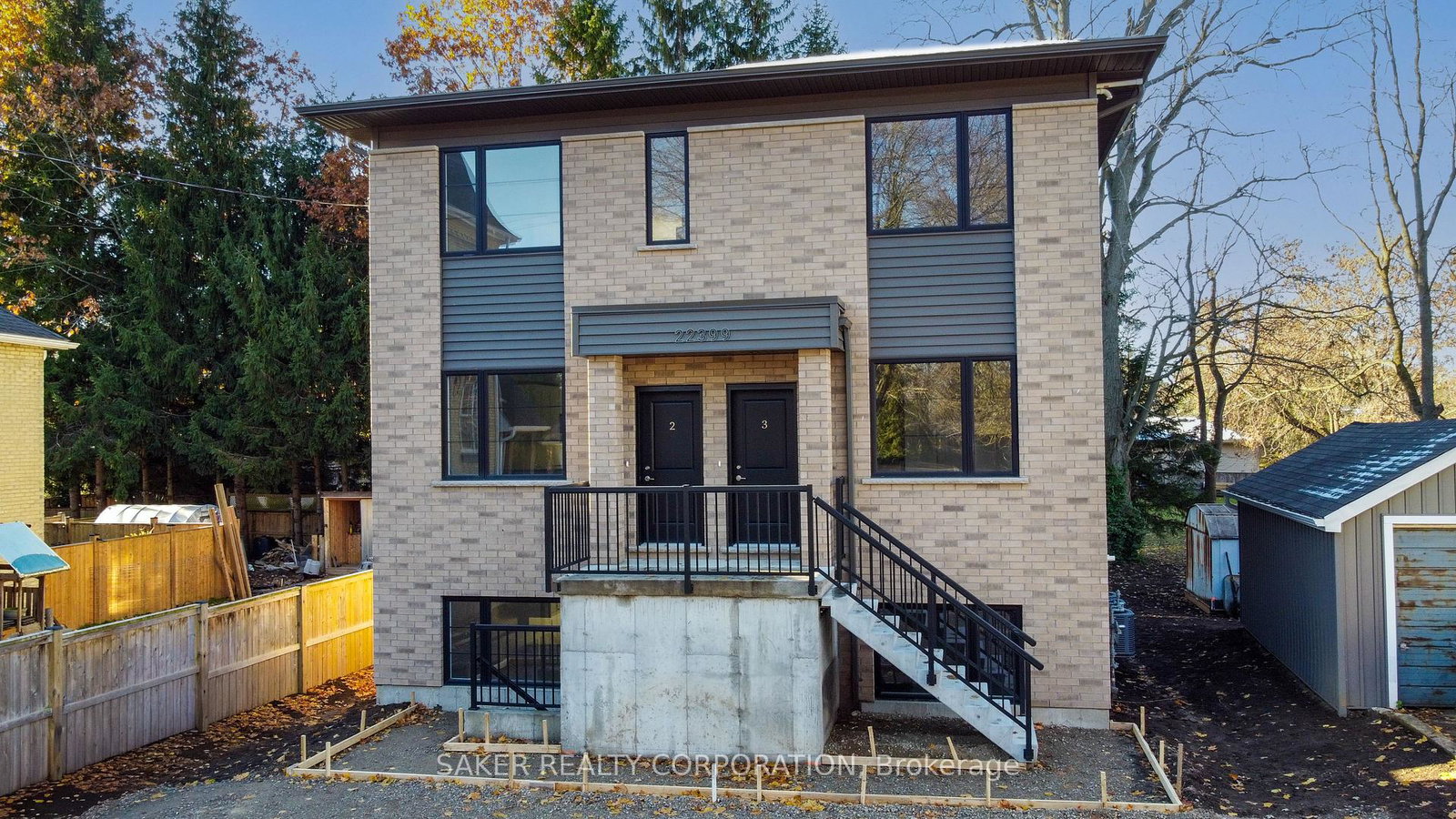 22399-adelaide-road-strathroy-caradoc-ontario-x12552392