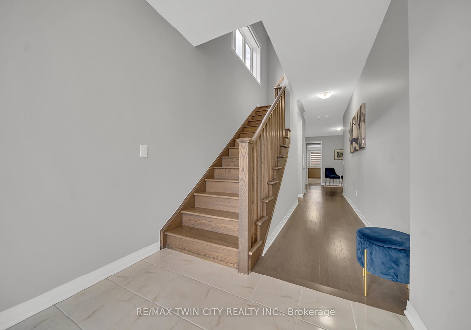 22-rustic-oak-trail-north-dumfries-ontario-x12552538