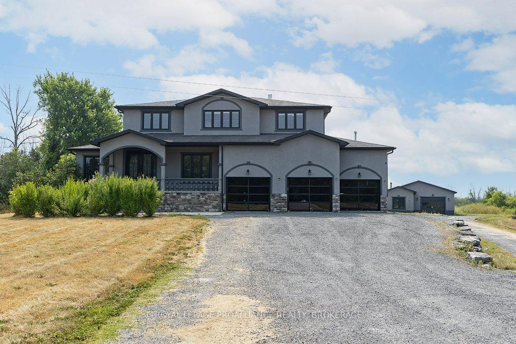 1058-lucas-road-loyalist-ontario-x12552732