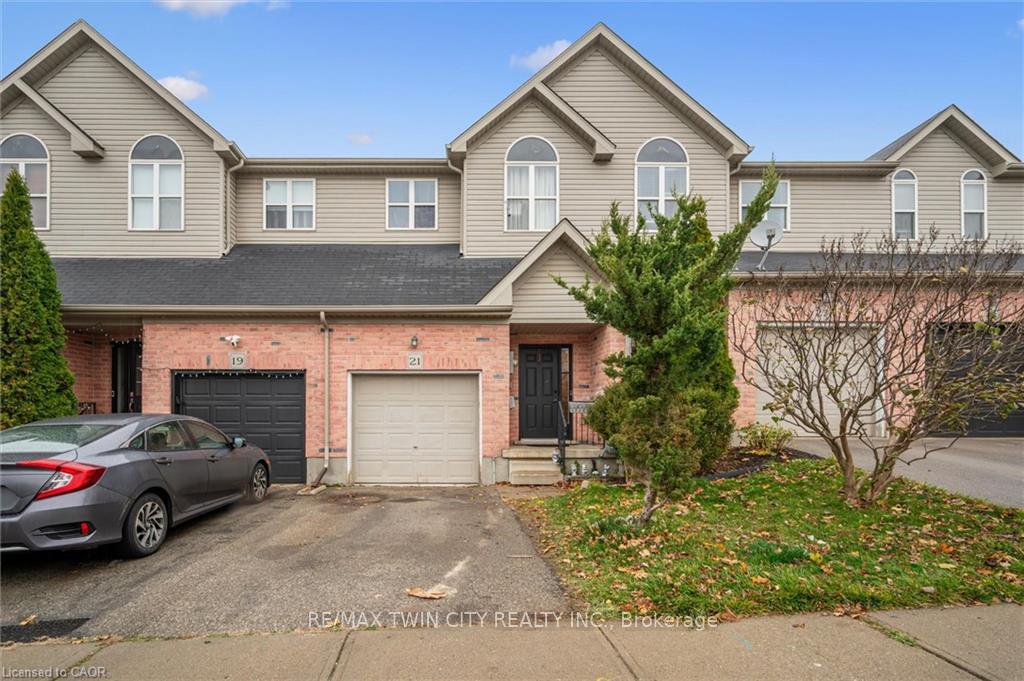 21-brookfield-crescent-kitchener-ontario-x12552882
