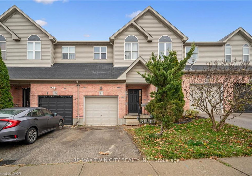21-brookfield-crescent-kitchener-ontario-x12552882