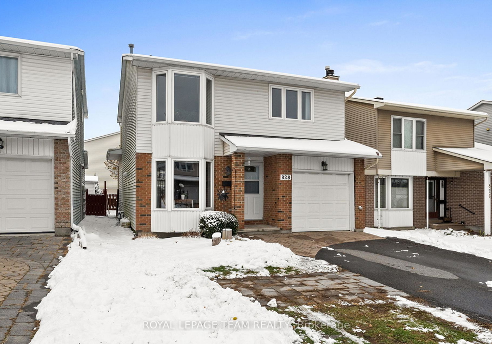 828-kingfisher-crescent-ottawa-ontario-x12552988