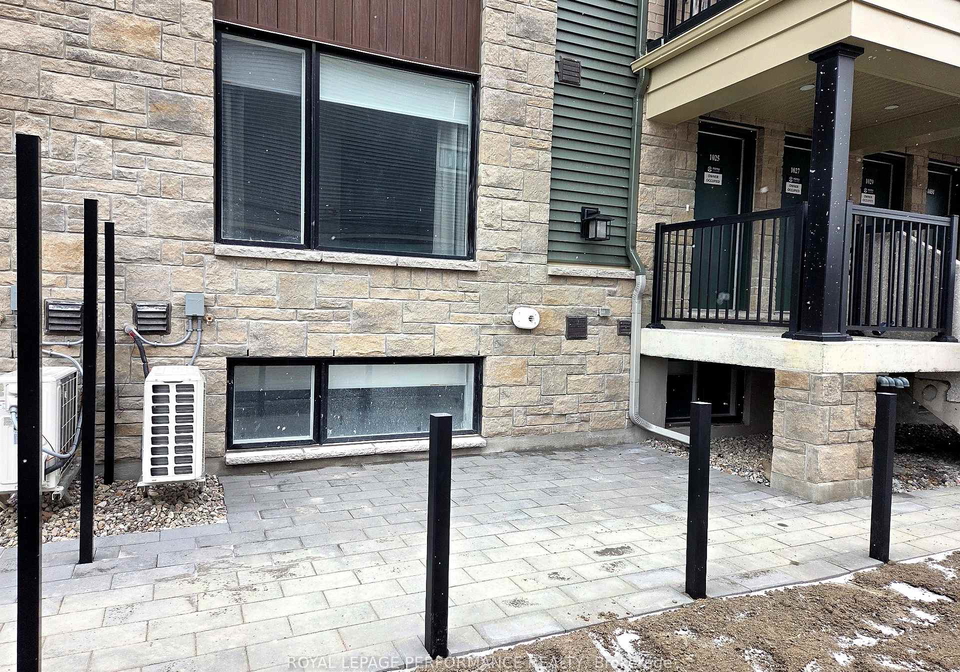 1025-creekway-private-kanata-ontario-x12553422