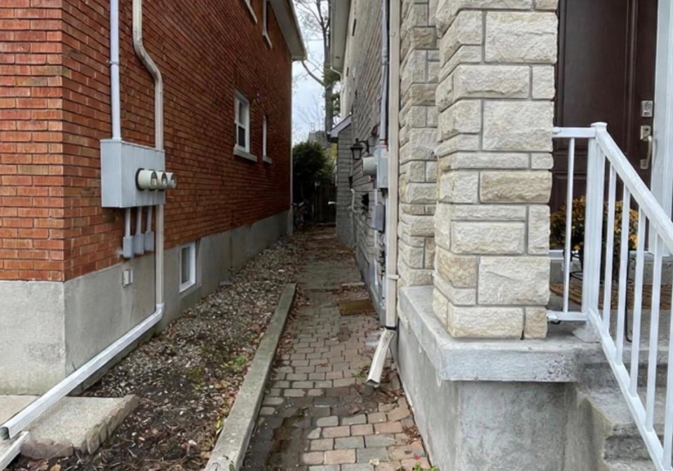 526-hilson-avenue-westboro-hampton-park-ottawa-ontario-x12553522