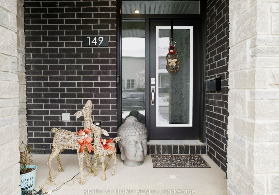 149-wabikon-crescent-ottawa-ontario-x12553574