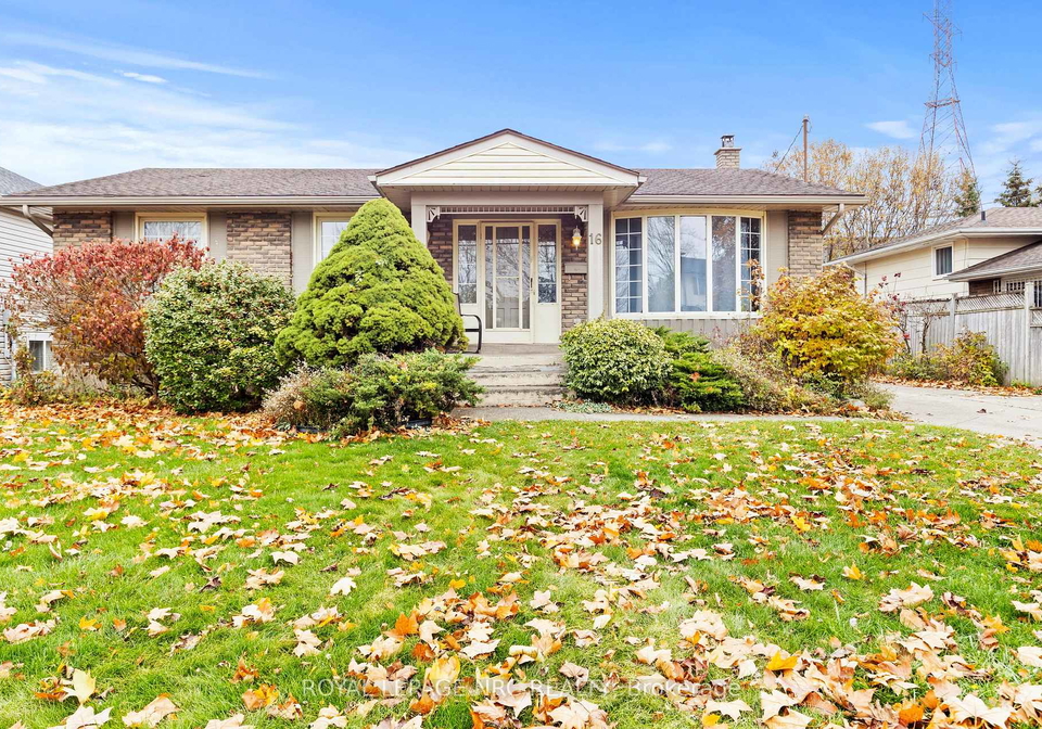 16-vanier-drive-welland-ontario-x12553604