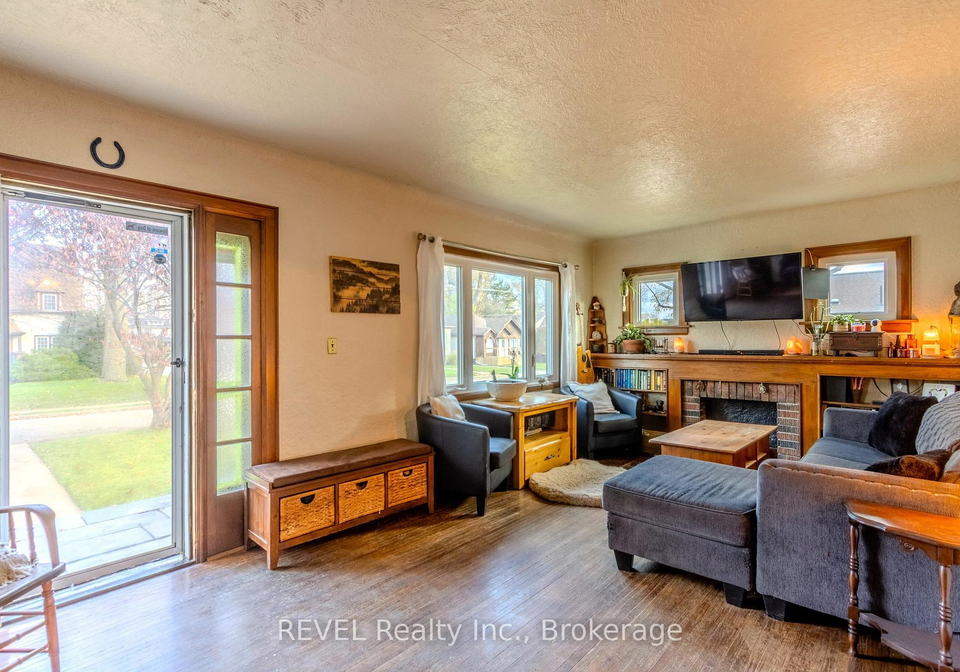 6263-dawlish-avenue-niagara-falls-ontario-x12553950