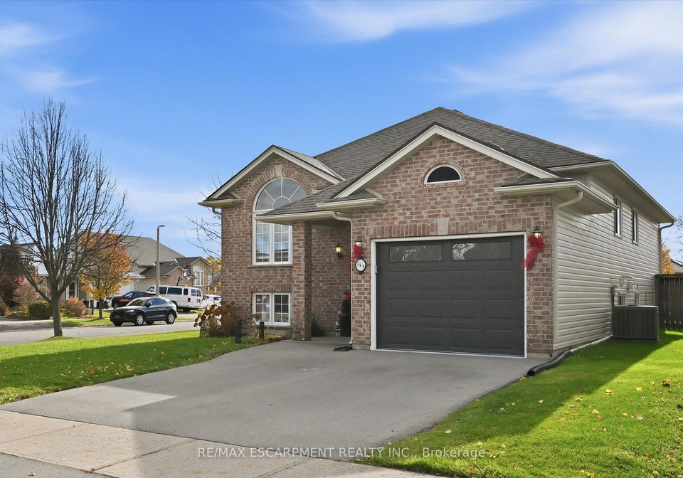 344-st-lawrence-drive-welland-ontario-x12554148