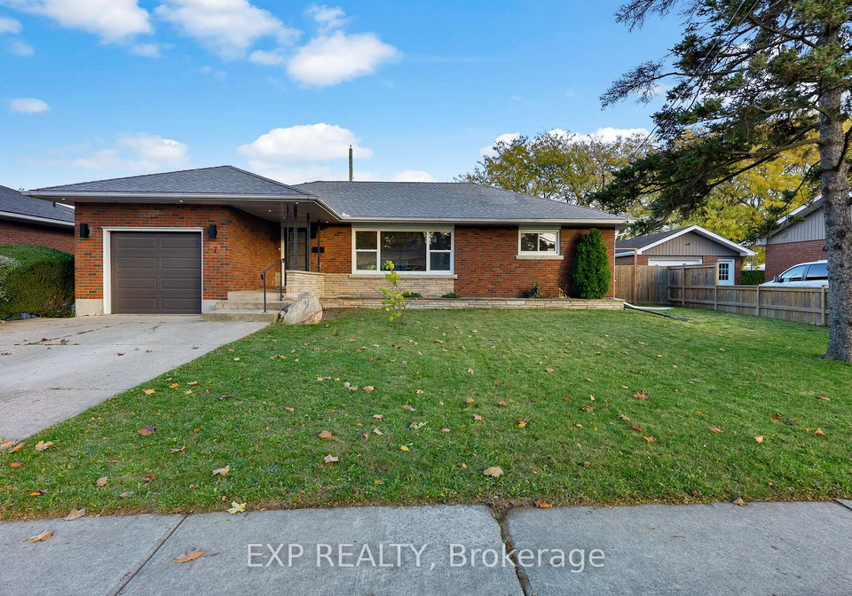 7-harcove-street-st-catharines-ontario-x12554270