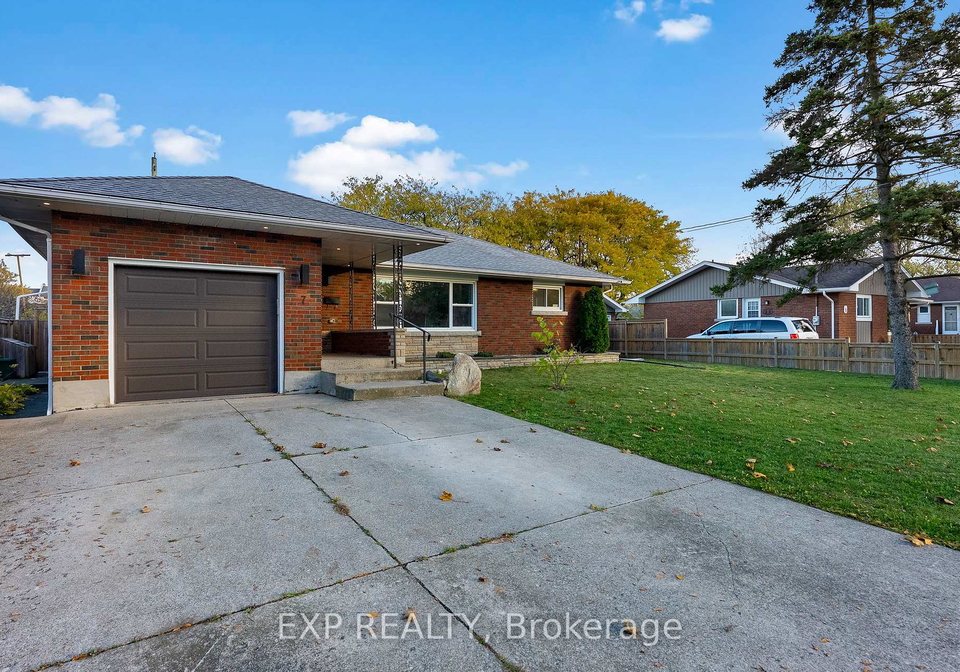 7-harcove-street-st-catharines-ontario-x12554270