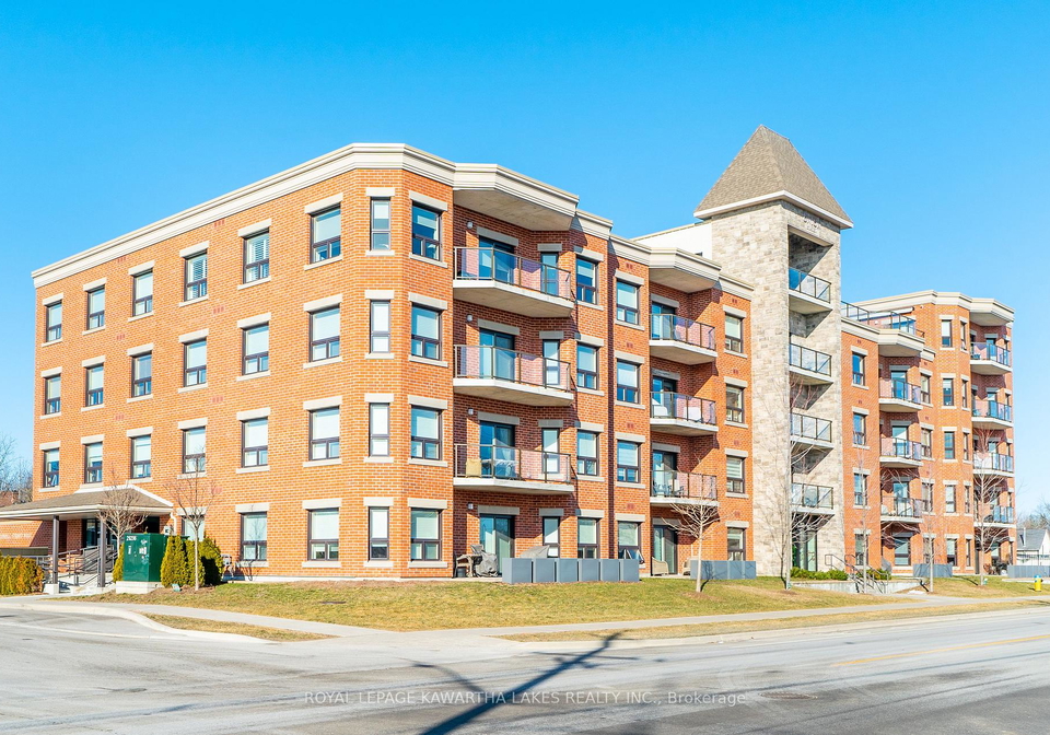 58-glenelg-street-w-kawartha-lakes-ontario-x12554384