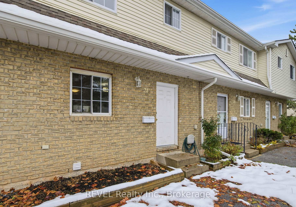 8136-coventry-road-niagara-falls-ontario-x12554454