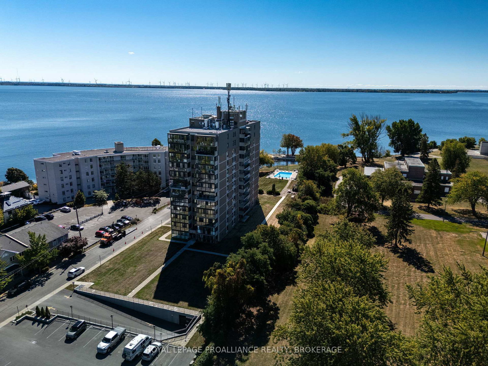 2-mowat-avenue-kingston-ontario-x12554678