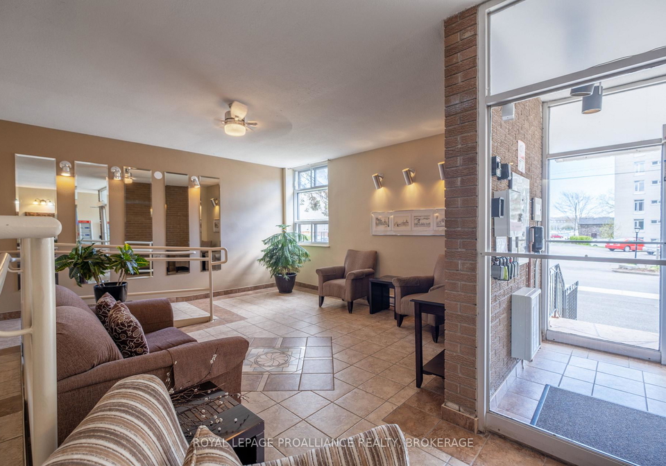 2-mowat-avenue-kingston-ontario-x12554678